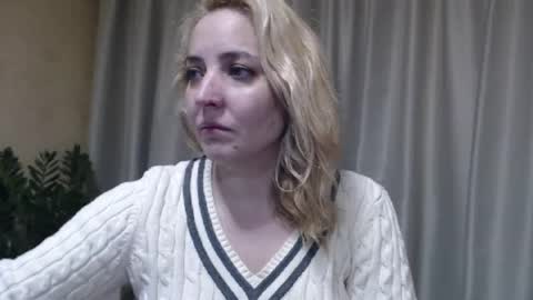 Snapshot of ohsweetmari chatting on 29, 3, 2026 Mari online show from 29, 3, 2026