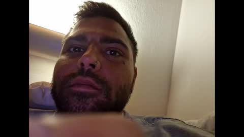 Snapshot of oilcockmassage chatting on 28, 5, 2026 Buri online show from 28, 5, 2026