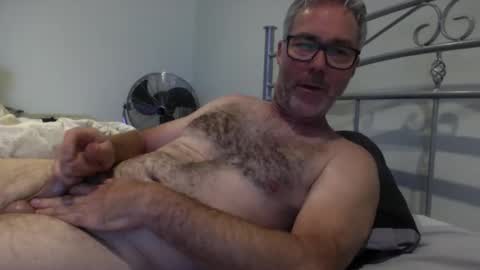 Snapshot of oiledcouple1 chatting on 21, 10, 2025 oiledcouple1 online show from 21, 10, 2025