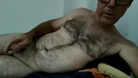 oiledcouple1 online show from 13, 4, 2026