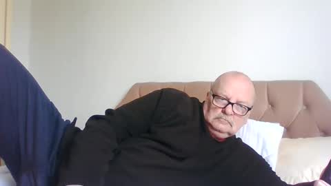 Snapshot of old_fkrr_ chatting on 18, 4, 2026 old_fkrr_ online show from 18, 4, 2026