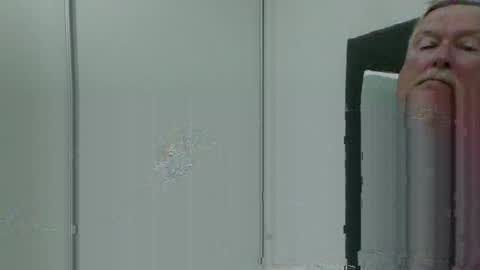 oldguy0702 online show from 9, 9, 2025