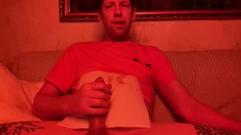 Snapshot of ole030 chatting on 19, 12, 2025 Lasse Samstrm030 online show from 19, 12, 2025