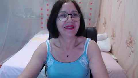 Snapshot of olgahottie chatting on 28, 9, 2025 OlgaHottie online show from 28, 9, 2025