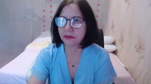 Snapshot of olgahottie chatting on 7, 10, 2025 OlgaHottie online show from 7, 10, 2025