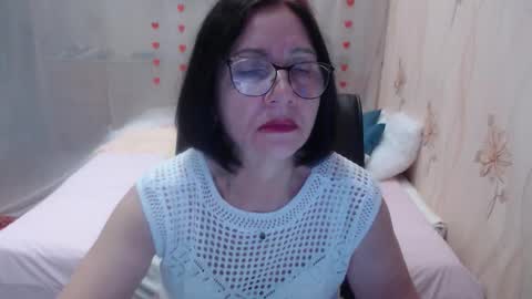 Snapshot of olgahottie chatting on 29, 10, 2025 OlgaHottie online show from 29, 10, 2025