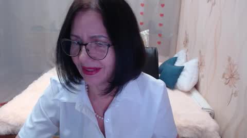 Snapshot of olgahottie chatting on 9, 11, 2025 OlgaHottie online show from 9, 11, 2025