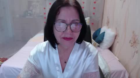 Snapshot of olgahottie chatting on 21, 11, 2025 OlgaHottie online show from 21, 11, 2025