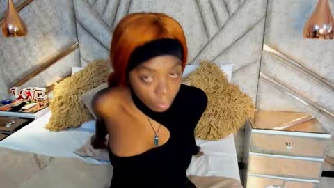 Snapshot of oliiviagarciaa chatting on 5, 10, 2025 OliiviaGarciaa online show from 5, 10, 2025