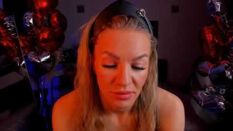 oliva_candy online show from 15, 2, 2025