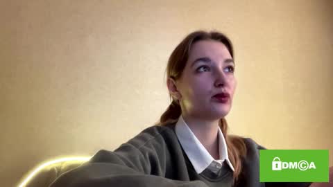 Olivia here online show from 28, 9, 2025
