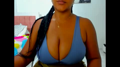 Snapshot of olivahot30 chatting on 11, 2, 2025 olivahot30 online show from 11, 2, 2025