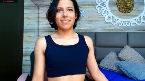 Snapshot of oliver__brown chatting on 21, 11, 2025 Oliver online show from 21, 11, 2025