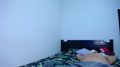 Oliver and MeganIndependent online show from 22, 12, 2025