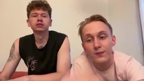 Snapshot of oliver_and_thomas chatting on 29, 9, 2025 Oliver and Thomas online show from 29, 9, 2025