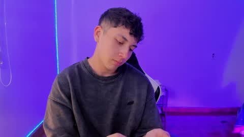 oliveeer online show from 14, 12, 2025