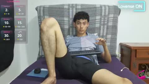 Snapshot of oliver_rayman chatting on 6, 10, 2025 Oliver Rayman online show from 6, 10, 2025