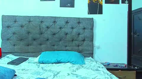 oliver_smith_2 online show from 7, 11, 2025