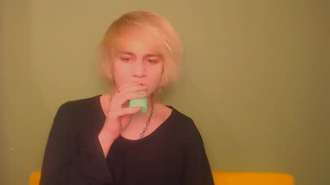 Oliver online show from 12, 1, 2025