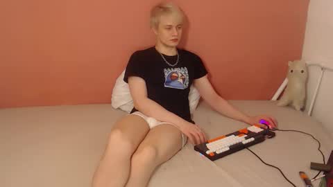 Oliver online show from 6, 3, 2026