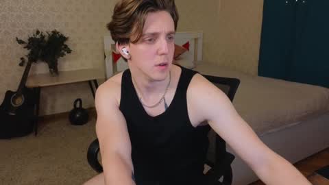 Oliver Evans online show from 9, 2, 2025