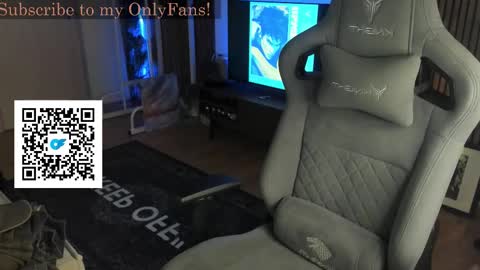 Snapshot of oliverrgroove chatting on 10, 11, 2025 oliverrgroove online show from 10, 11, 2025