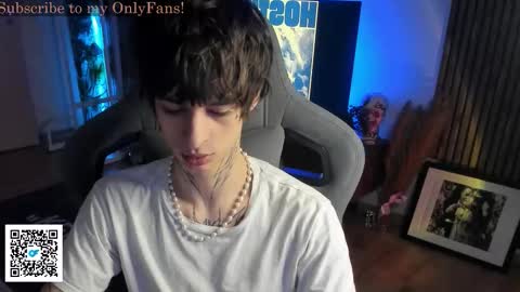 Snapshot of oliverrgroove chatting on 29, 11, 2025 oliverrgroove online show from 29, 11, 2025