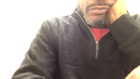 Snapshot of olivertwist1273 chatting on 11, 12, 2024 olivertwist1273 online show from 11, 12, 2024