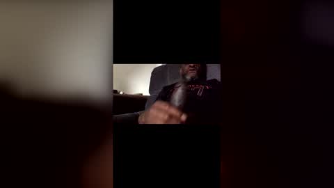 olivertwist1273 online show from 25, 4, 2026