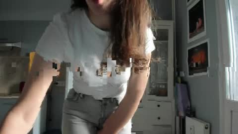 olivia__dream online show from 13, 5, 2026
