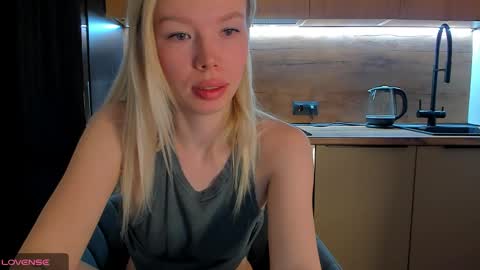 Olivia 3 online show from 15, 4, 2026