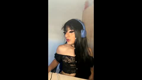 olivia_bigcockk online show from 1, 6, 2026