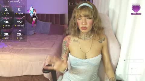 Snapshot of olivia_goddess chatting on 13, 11, 2025 Olivia online show from 13, 11, 2025