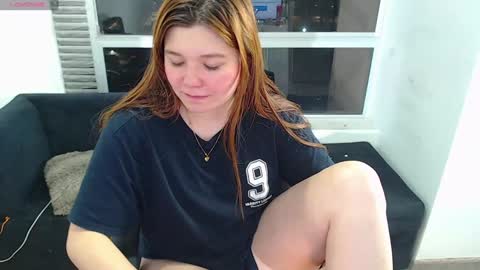 olivia_martine online show from 18, 12, 2024