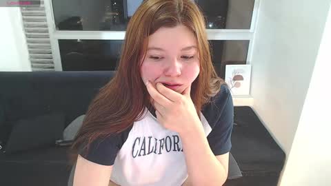 olivia_martine online show from 11, 1, 2025