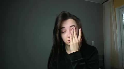 Snapshot of olivia_oliv chatting on 3, 3, 2025 Olivia online show from 3, 3, 2025