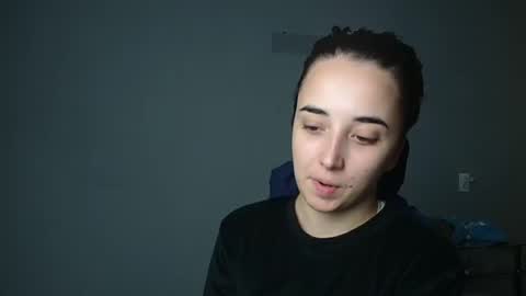 Snapshot of olivia_oliv chatting on 16, 10, 2025 Olivia online show from 16, 10, 2025