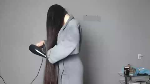 Snapshot of olivia_oliv chatting on 5, 11, 2025 Olivia online show from 5, 11, 2025