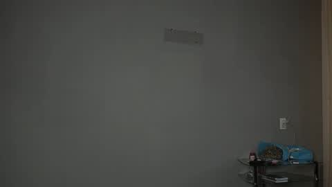 Snapshot of olivia_oliv chatting on 24, 11, 2025 Olivia online show from 24, 11, 2025