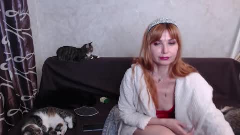 Snapshot of olivia_redd chatting on 9, 9, 2025 Olivia online show from 9, 9, 2025