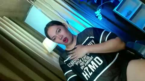 Snapshot of olivia_the_temptress27 chatting on 25, 11, 2025 Miss OLIVIA online show from 25, 11, 2025