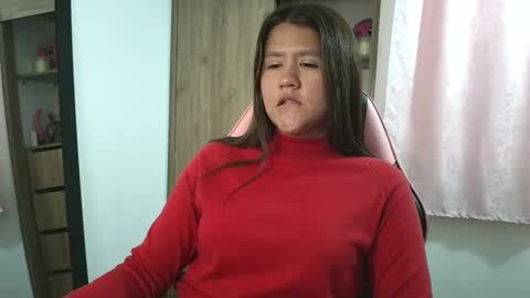 Snapshot of olivia_watson_ chatting on 23, 9, 2025 Olivia online show from 23, 9, 2025