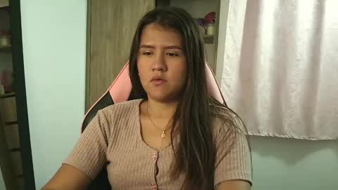 Snapshot of olivia_watson_ chatting on 25, 9, 2025 Olivia online show from 25, 9, 2025