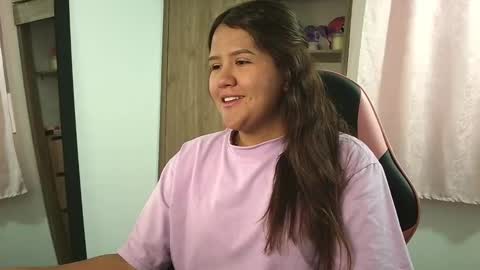 Snapshot of olivia_watson_ chatting on 2, 10, 2025 Olivia online show from 2, 10, 2025