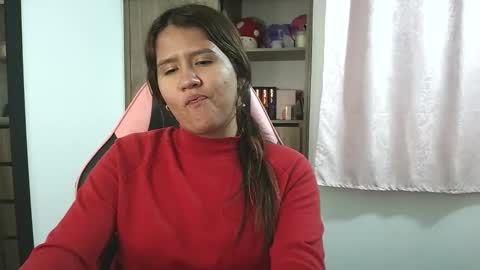 Snapshot of olivia_watson_ chatting on 20, 10, 2025 Olivia online show from 20, 10, 2025