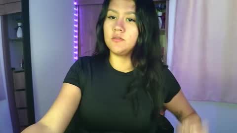 Snapshot of olivia_watson_ chatting on 27, 11, 2025 Olivia online show from 27, 11, 2025