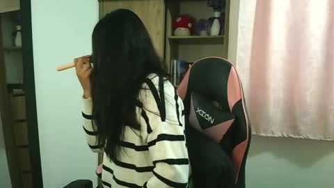 Snapshot of olivia_watson_ chatting on 2, 12, 2025 Olivia online show from 2, 12, 2025