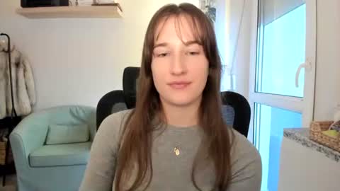 Oliwiaa2004 online show from 14, 1, 2026