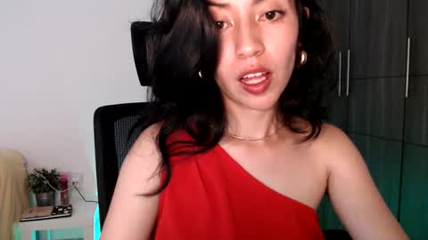 oliviaaa__ online show from 8, 2, 2025