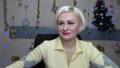 Snapshot of oliviahorst chatting on 13, 12, 2025 OliviaHorst online show from 13, 12, 2025
